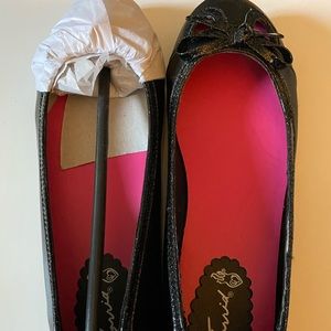 Torrid Black w/Glitter and Bow Flats